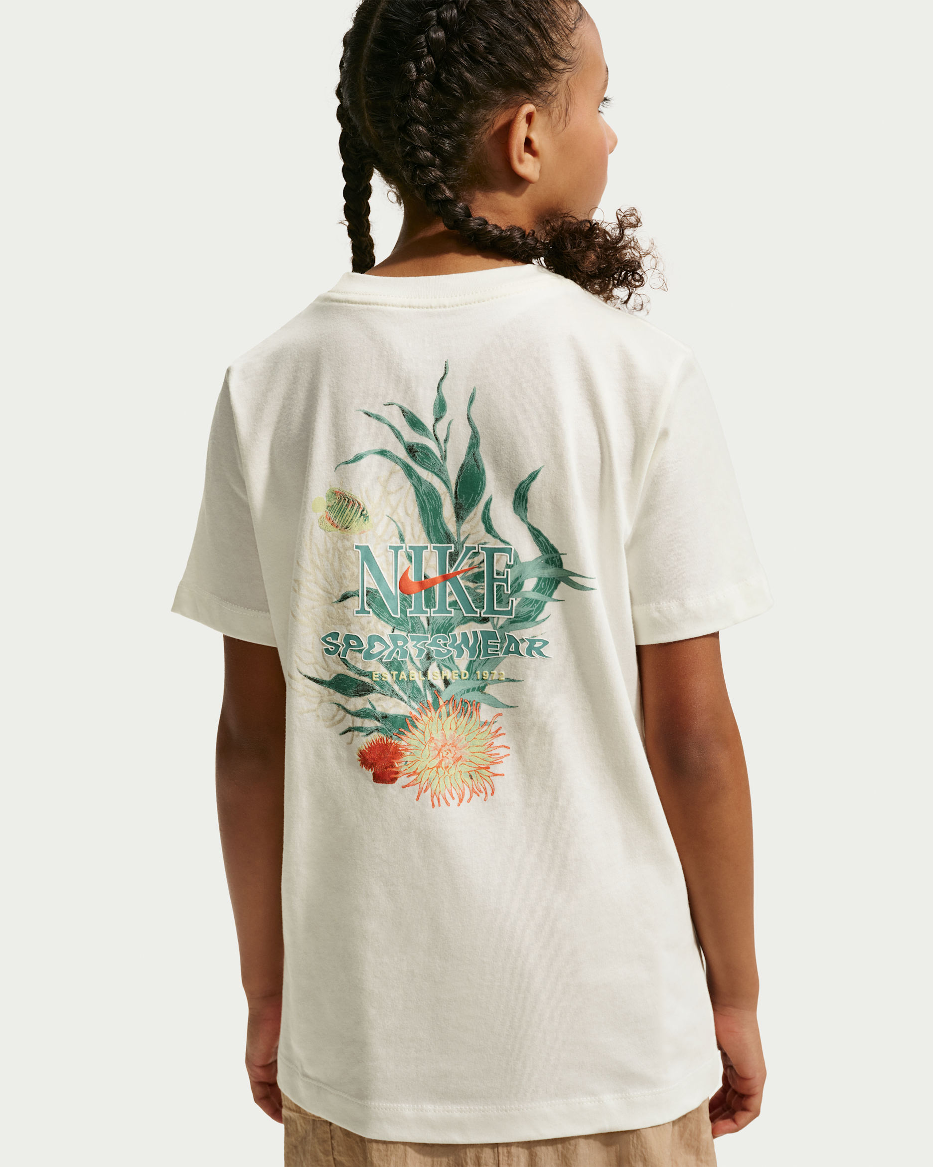 Nike Sportswear Big Kids' T-Shirt. Nike.com